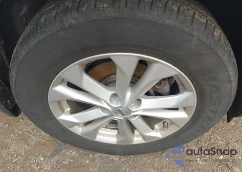 2016 Nissan Rogue Sv z USA, uszkodzony, nr VIN KNMAT2MVXGP615380